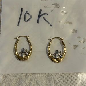Gold earrings